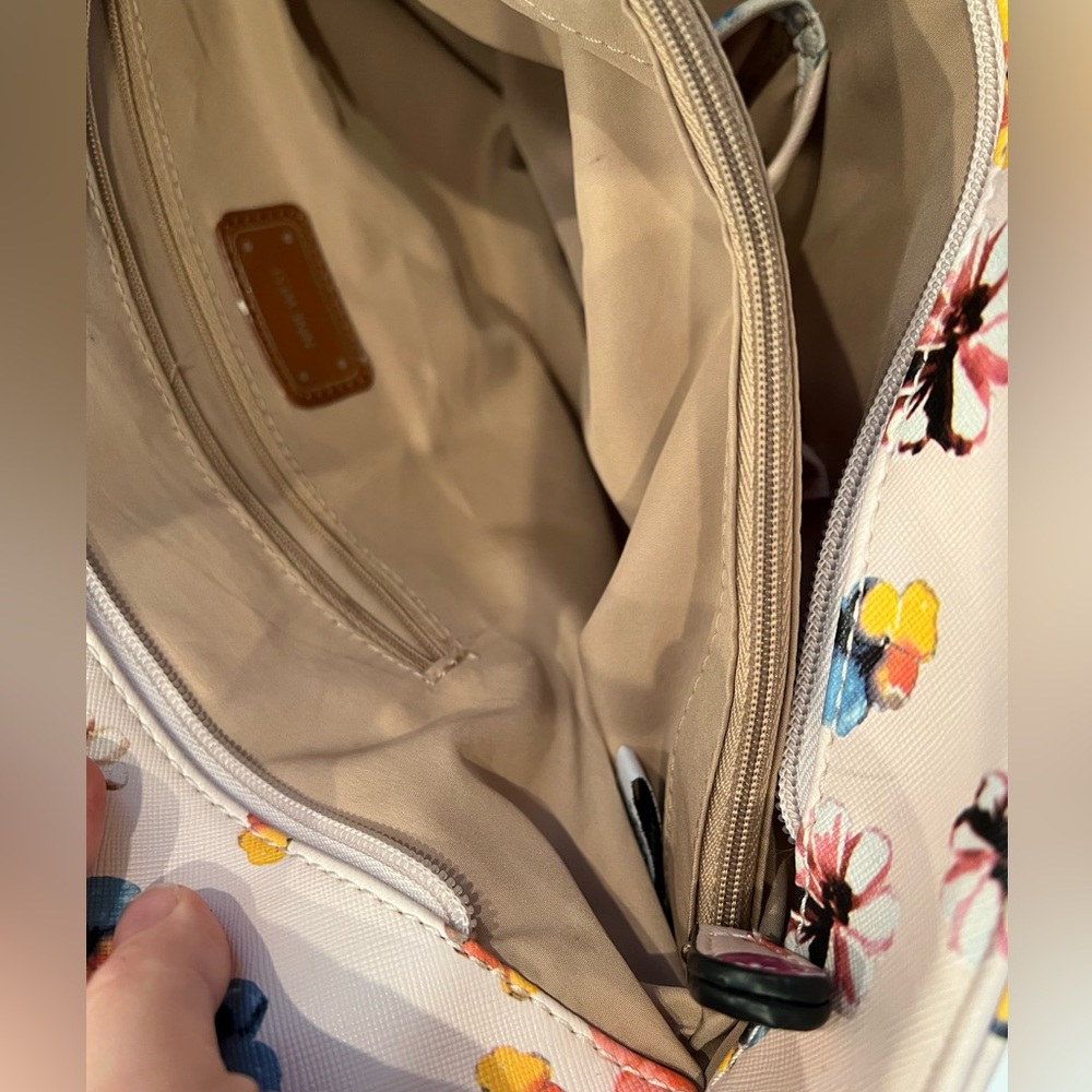 SOLD NINE WEST light pink floral tote handbag 🌸 - Picture 13 of 15
